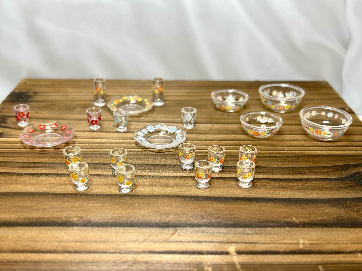 遺品整理◼️蔵からかなり古い超特大な星4つの謎のお皿が出てきた！ 遺品整理◼️蔵からかなり古い超特大な星4つの謎のお皿が出てきた