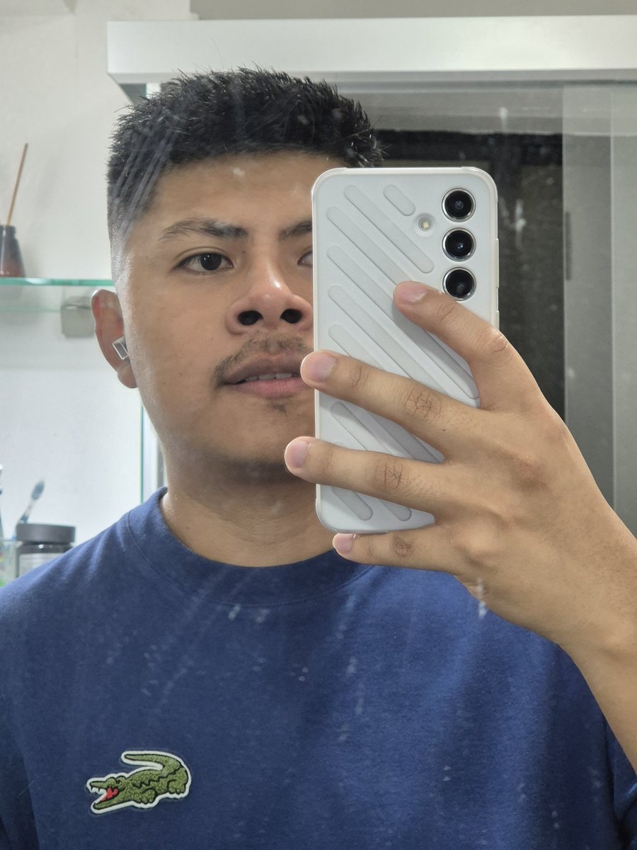 Pues me rapé, prometo limpiar eses espejo