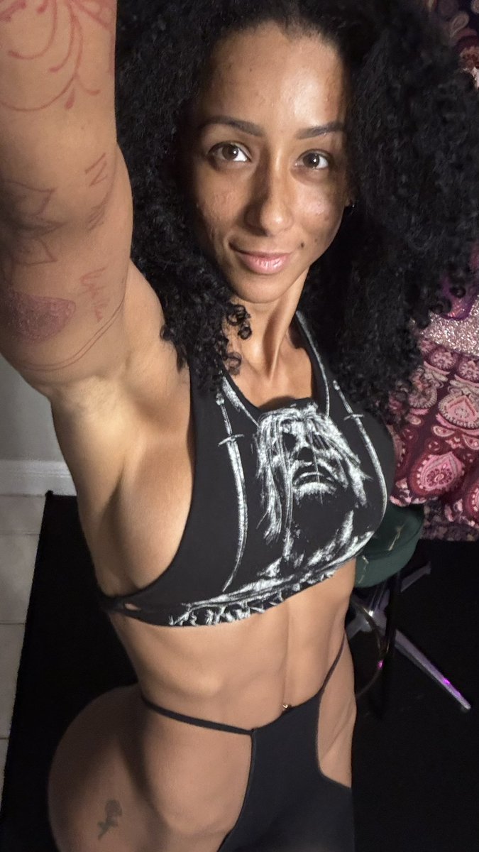 psyberpink tweet media