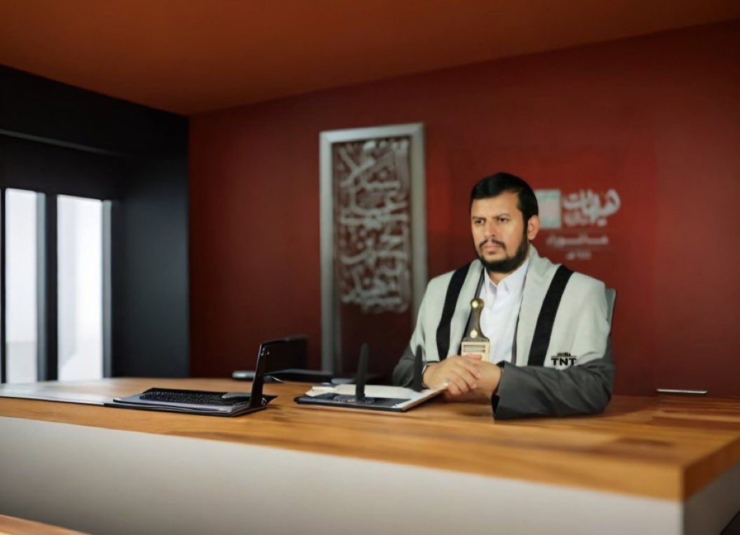 والله ثم والله اننا نحبك وعياً لا عصبية ..
نحبك إسلاماً لا قومية ..