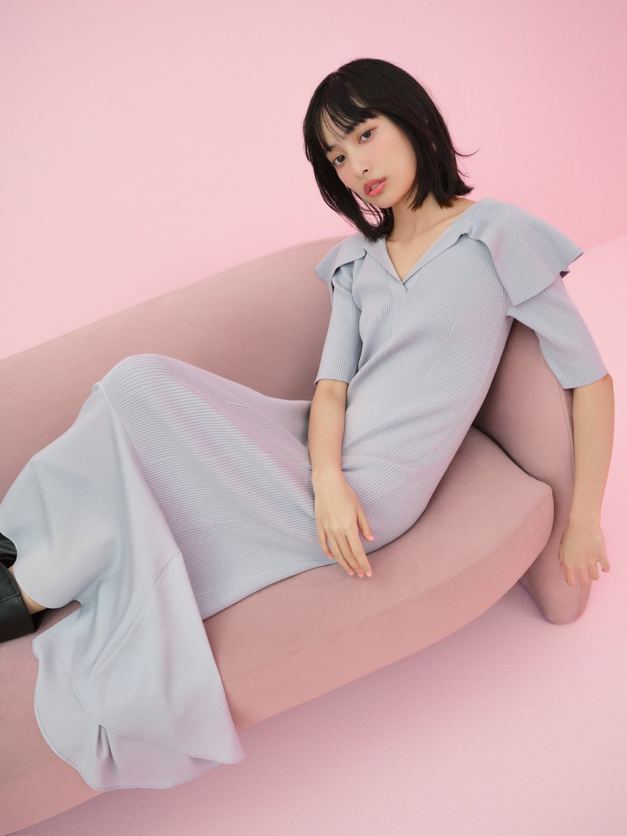 【なな】新品 snidel スナイデル タックミニワンピース SNIDEL スナイデル】 復刻タックミニワンピース - メルカリ