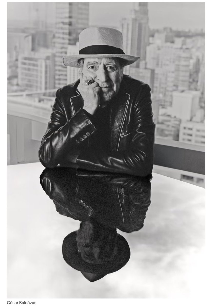 "Mi patria a estas alturas no es un sitio geográfico, es mi lengua": Joaquín Sabina via <a href="/EsquireEs/">Esquire España</a> esquire.com/es/actualidad/…