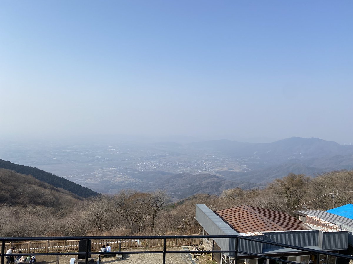 KBK_APRTc_PAD's tweet image. 茨城県筑波山。
ちょっと黄砂すごいけど晴れてるから問題なし！
夜は水戸であんこう鍋食べるべ！！