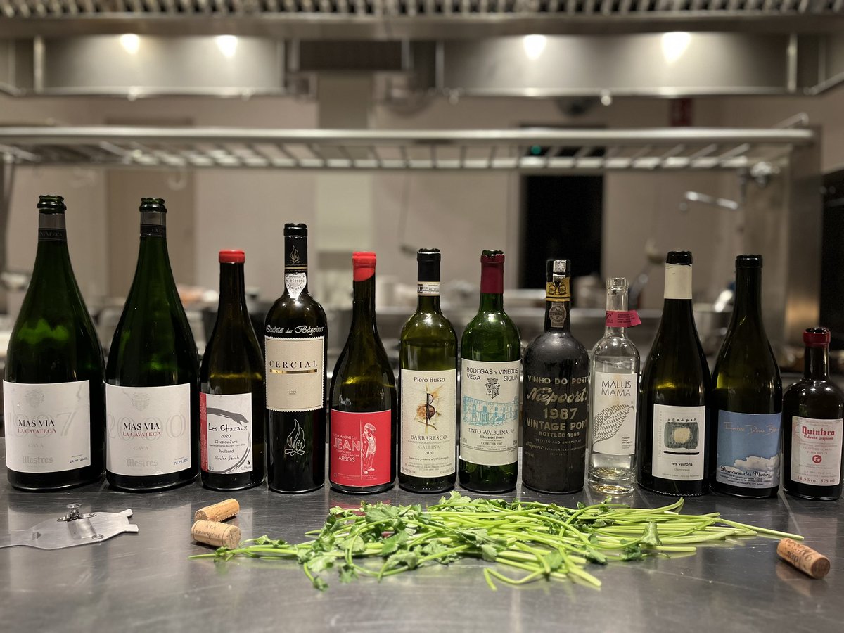 LuisGutierrezSD's tweet image. Comida-merienda-cena con los amigos de @gofiomadrid ¡que manera de sufrir!