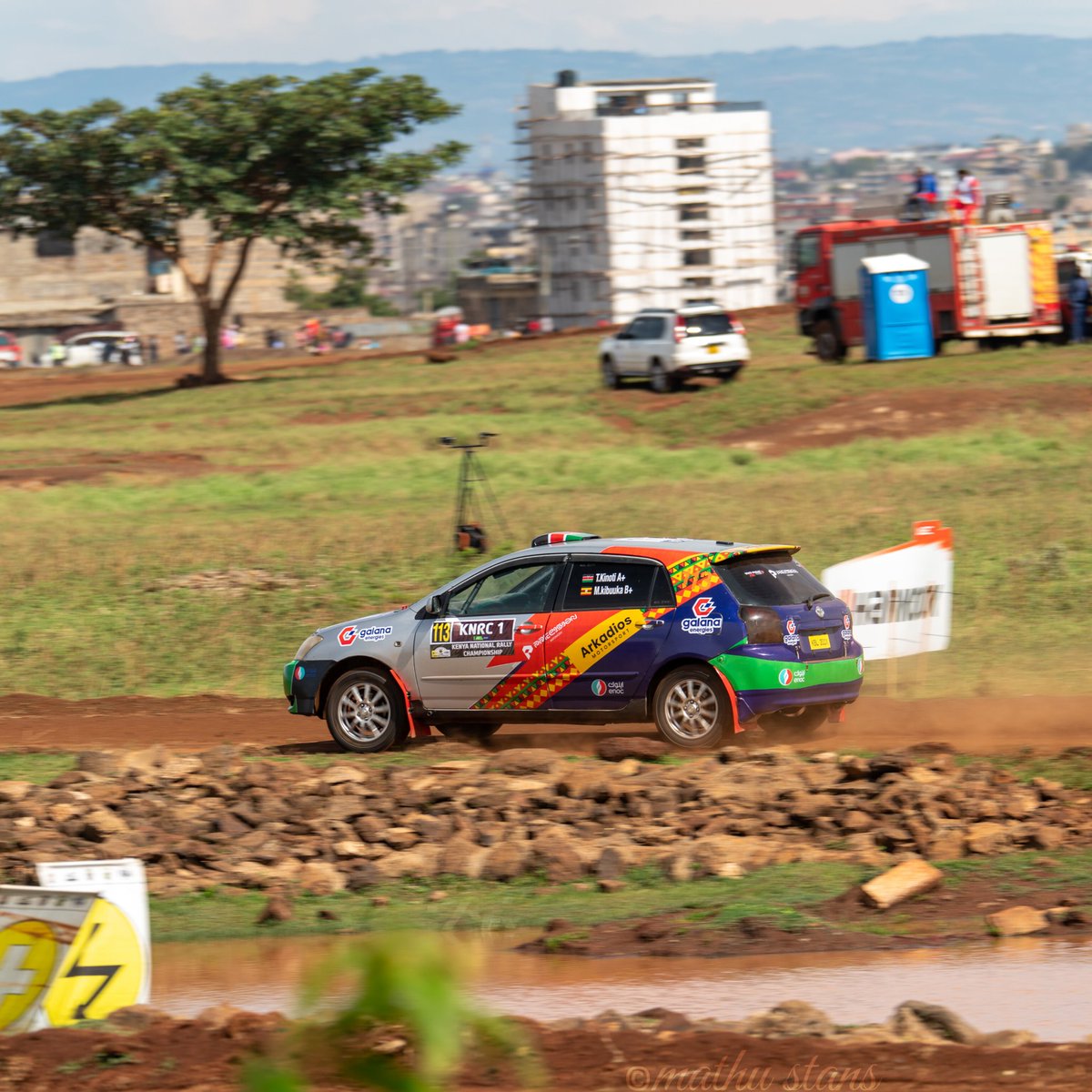 ArkadiosMotors's tweet photo. The 2025 WRC Safari Rally was full of Swing, and the action started to heat up at the Super Spacial Stage in Kasarani. Timothy Kinoti and Mildred Kibuuka put on a thrilling show for the Crowd, pushing their cars to the limit and battling for every second.

@galanaenergies
@precisionauto_ke

#wrc #wrcsafarirally #superspecialstage #wrcrally #wrcofficial #rallyracing