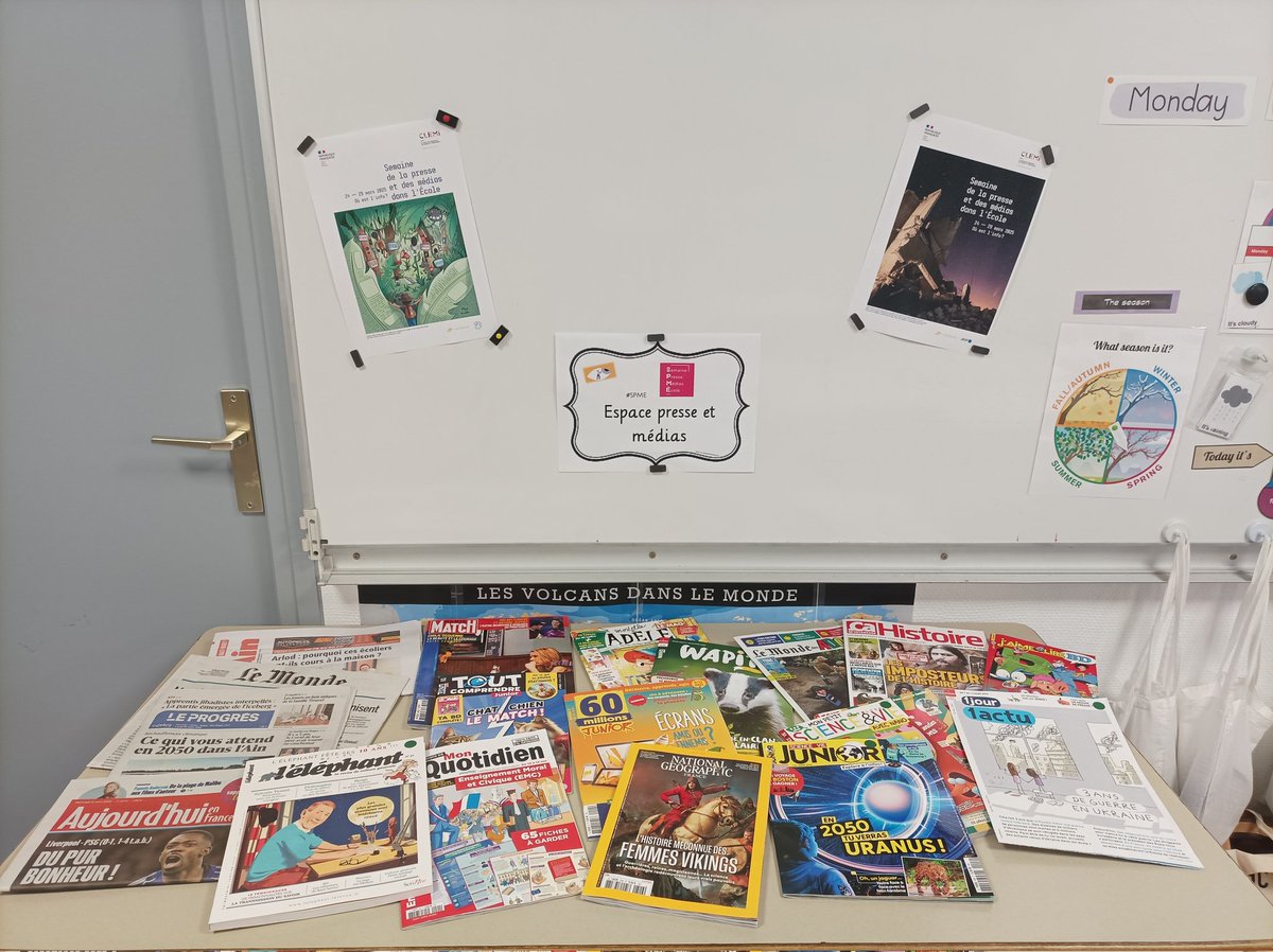 Espace presse dans la classe dans le cadre de la Semaine de la Presse et des Médias à l'école ! 
Jeudi, webinaire Dans la fabrique de Sciences et Vie junior en live avec les élèves 👍🏻