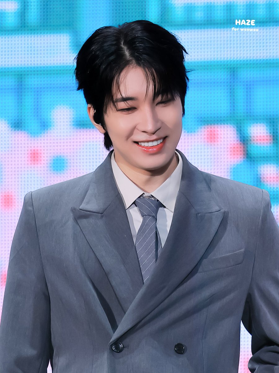 ๐๐๐๐ tweet media