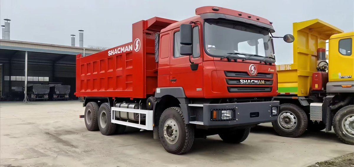 Beth_6_66's tweet photo. Beautiful🤙🤙🤙
#XCMG 
#SINOTRUK 
#SHACMAN https://t.co/g0RzMm56yl
