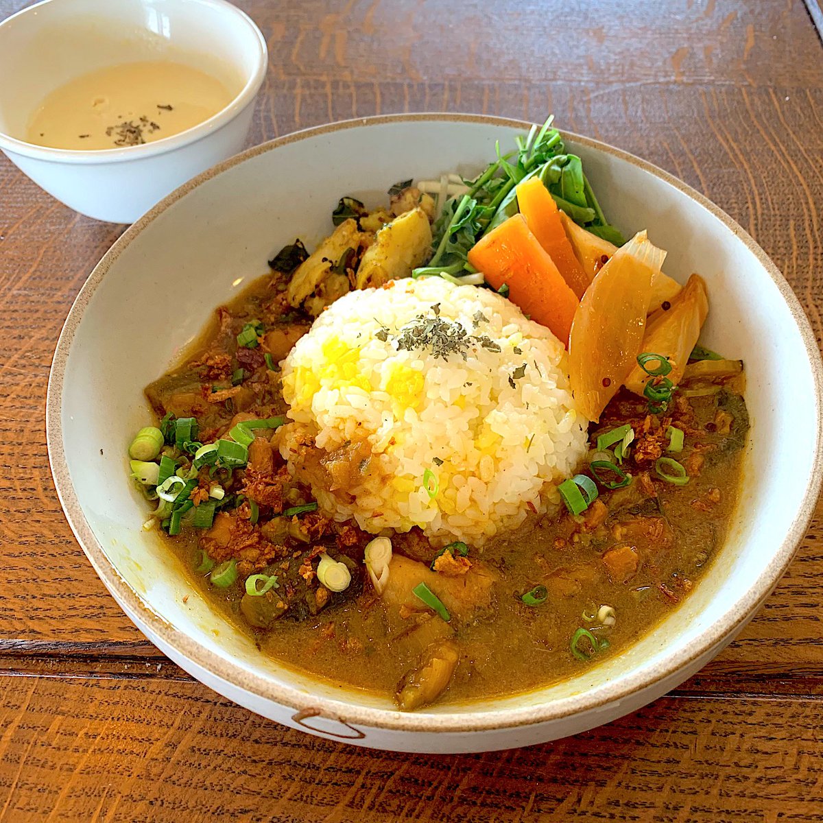 light_seed's tweet photo. 春休みの昼ごはん‼︎ 25 March
今日はひとりなので買い物帰りに近所で #スパイスカレー の昼ごはん‼︎
#お昼ごはん #昼ごはん #lunch #カレー #カレーライス #打明 #大津 #滋賀 #uchiake https://t.co/EJlUEUaUcV