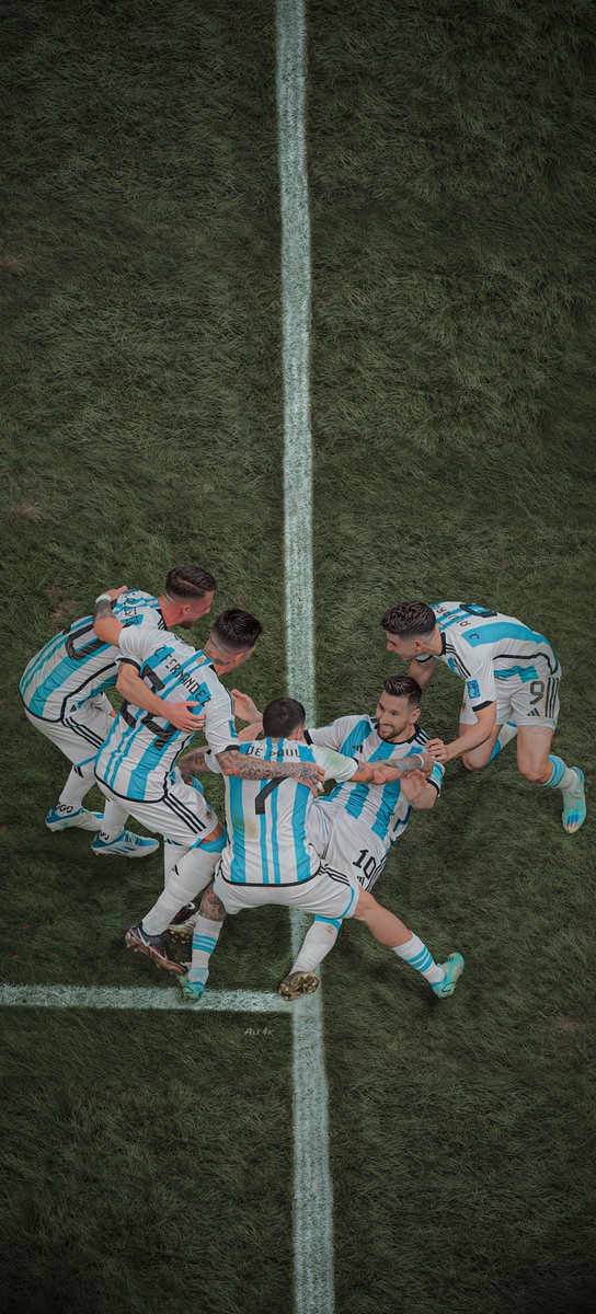 📱𝟒𝐤 | 𝐖𝐡𝐚𝐭 𝐚 𝐦𝐨𝐦𝐞𝐧𝐭 🤩