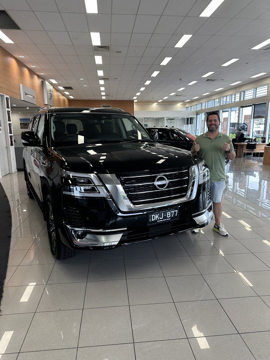 _Dans_World's tweet image. So on the weekend Daniel and I got some new wheels.. I’ve always wanted a #Nissan #Patrol. It will tow the new caravan with ease, and got black to match the van! 😁