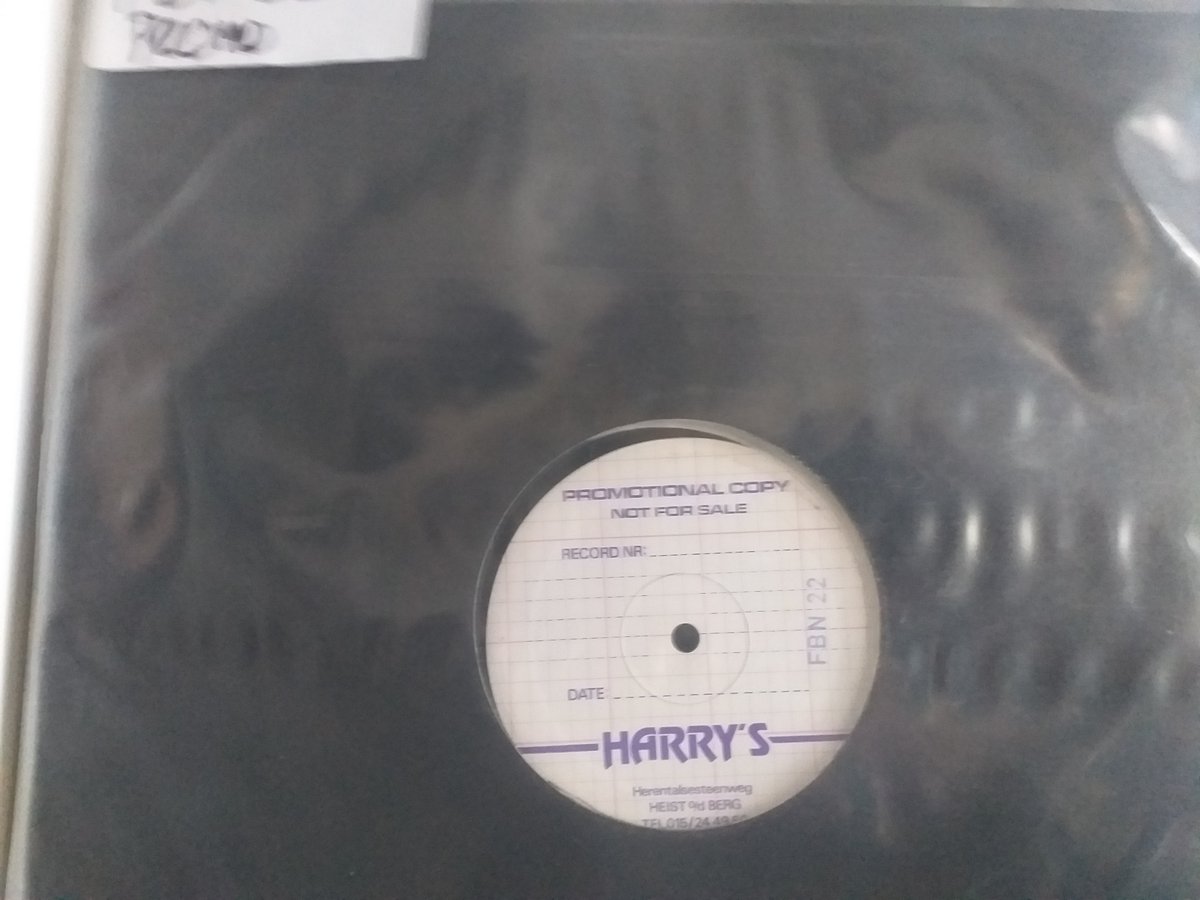FactoryRecCol's tweet photo. FBN 22 New Order Murder/thieves like us 12" single factory benelux 1984 from the best factory records collection  in the world here in Manchester #fbn22 @neworder #factorybenelux #Murder https://t.co/ci3kH7F6se