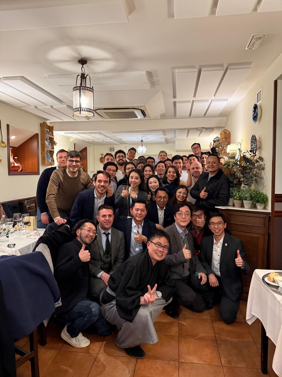 NICOLETTIRosse1's tweet image. My #EAU25 Highlights
📺PCa Plenary session
🌏meeting global friends at #UroSoMe dinner
🎤the privilege to interview KOL for #eUROcast
💻PIONEER + General Assembly
📋The global EBRT REGISTRY Investigators meeting
In 3 words: friendship, adrenaline, research