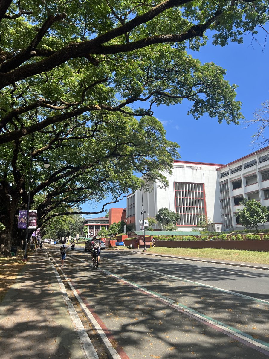 wonuscene's tweet image. had time to walk around the campus today