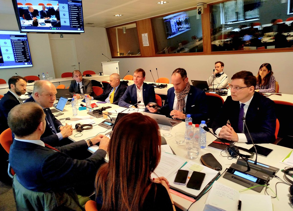 Victor NEGRESCU (@negrescuvictor) on Twitter photo 🌾 Agriculture and rural development must be top priorities in the #EUBudget!
Started the week in dialogue with <a href="/COPACOGECA/">COPA-COGECA</a> the key voice for farmers in EU. As chief negotiator for the 2025 EU budget, I secured:
✅ +€40M for the European Agricultural Guarantee Fund
✅ +€13.2M 🌾 Agriculture and rural development must be top priorities in the #EUBudget!
Started the week in dialogue with <a href="/COPACOGECA/">COPA-COGECA</a> the key voice for farmers in EU. As chief negotiator for the 2025 EU budget, I secured:
✅ +€40M for the European Agricultural Guarantee Fund
✅ +€13.2M