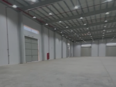 🏢 فرصة استثمارية مميزة! مستودع ضخم للإيجار في موقع استراتيجي بأم القيوين 🏢

هل تبحث عن مستودع واسع بموقع رئيسي مثالي يدعم نمو أعمالك ويوفر لك المساحة التي تحتاجها؟ متوفر للإيجار مستودع ضخم بمساحة 25,000 قدم مربع، أول مستخدم، على شارع رئيسي في أم القيوين
 رقم التواصل: 0503606590