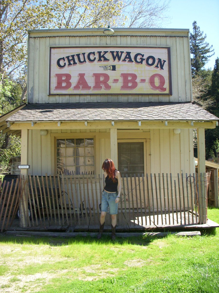CLUBSOFIARB's tweet photo. Spotted Sofia RB at roaring camp specifically the chuckwagon bar-b-q. I was hiding behind a steam train taking these photos…. LOL. I also saw her go into the general store and play tik tak toe with some cheating loser… like gross sofia should’ve WON!!!! Anyway… (pt 1) https://t.co/2OUfzsykDH
