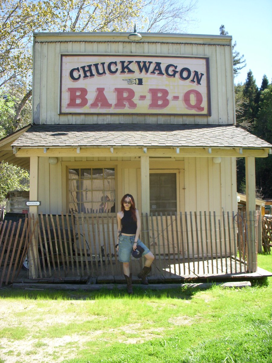 CLUBSOFIARB's tweet photo. Spotted Sofia RB at roaring camp specifically the chuckwagon bar-b-q. I was hiding behind a steam train taking these photos…. LOL. I also saw her go into the general store and play tik tak toe with some cheating loser… like gross sofia should’ve WON!!!! Anyway… (pt 1) https://t.co/2OUfzsykDH