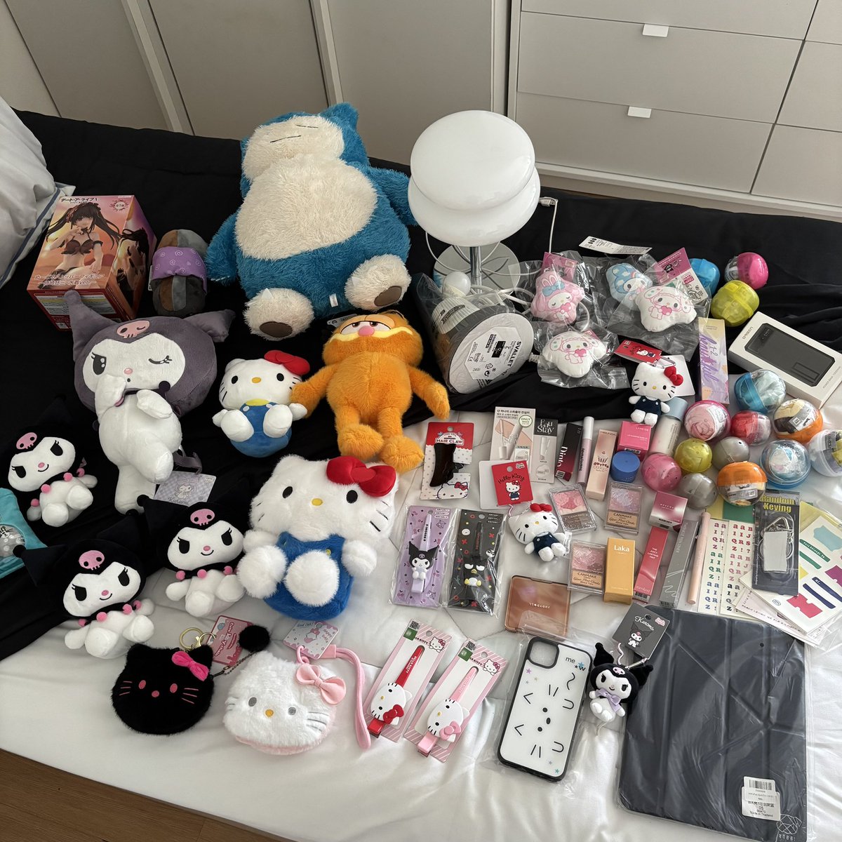 โล้ะของคับ , laka bbia dinto canmake kitty mymelody kuromi ฯ  יִ  🐇

รายละเอียดใต้โพสต์ &amp;
ค่าส่งเหมา ๆ 40 b ไม่มีบวกเพิ่มคับ   ྀི♡

#ส่งต่อคสอ #ส่งต่อเครื่องสําอาง #ส่งต่อลิป #ส่งต่อคสอมือ2 #ตลาดนัดsanrio #ตลาดนัดซานริโอ้ #ส่งต่อเครื่องเขียน #ส่งต่อikea