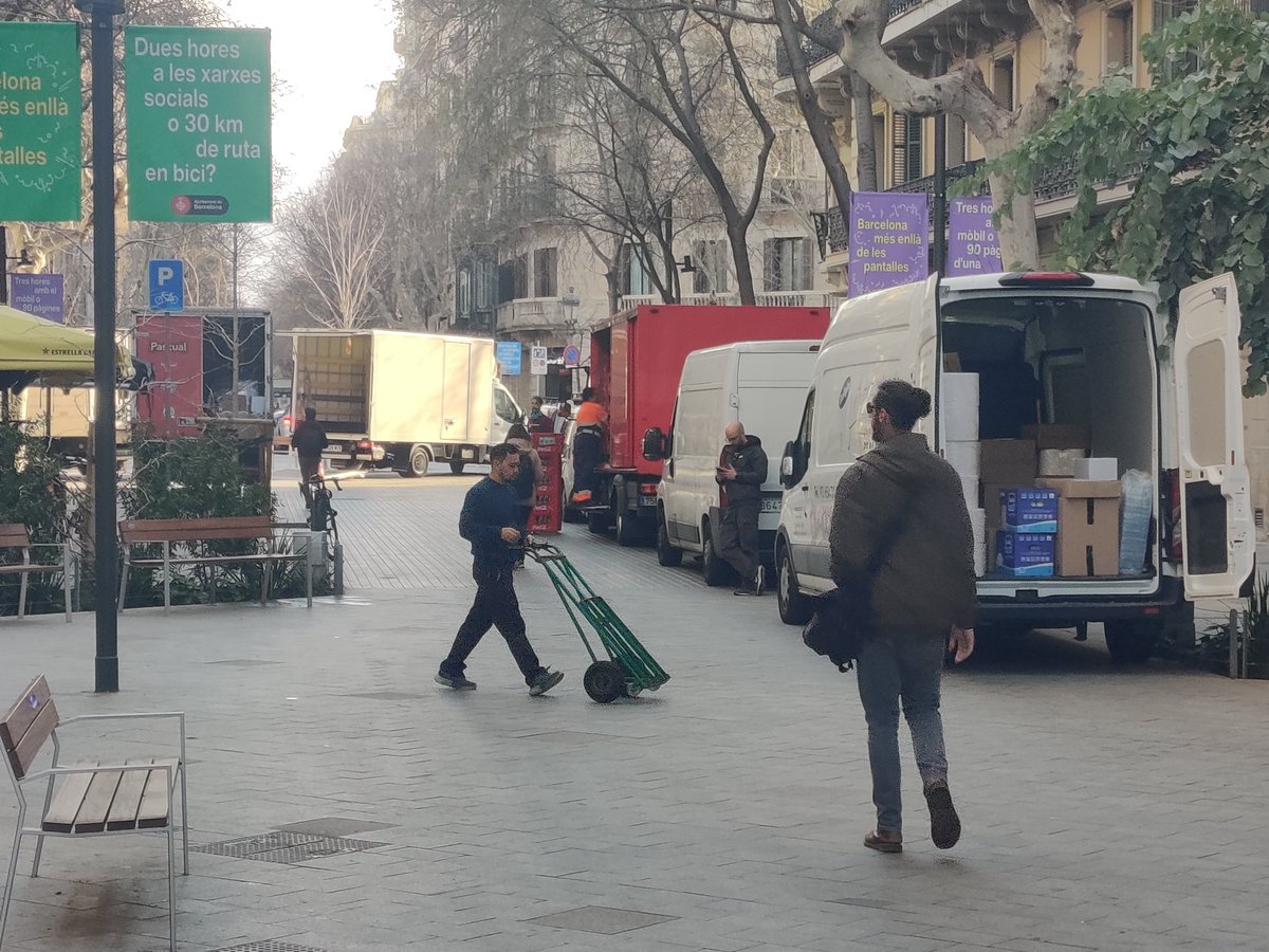 Niko bcn tweet media