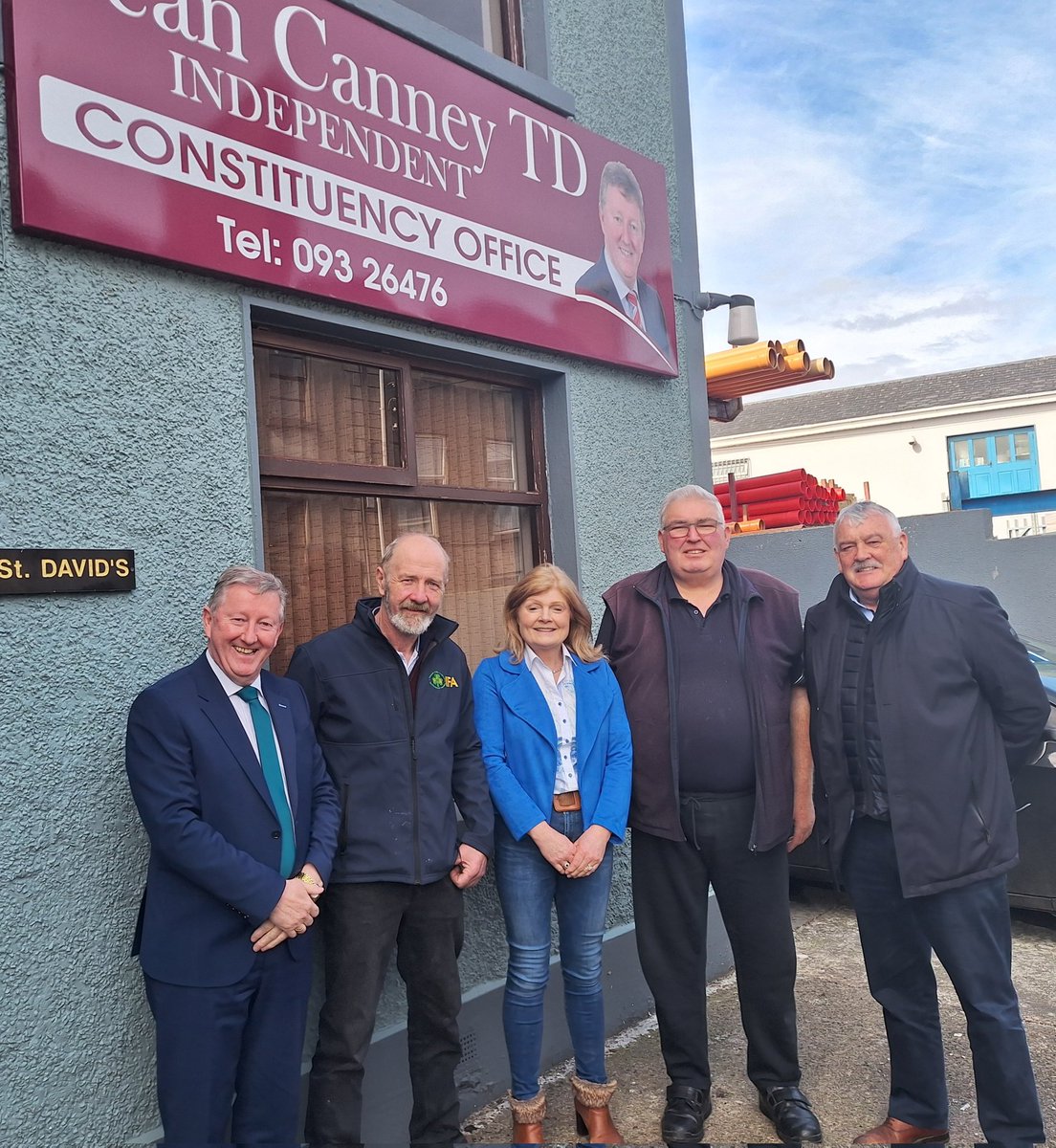 Galway IFA meet with Minister <a href="/SeanCanney/">Sean Canney TD</a> in Tuam where the current ACRES debacle was discussed in detail along with the alarming rise in TB. The  rewetting/GAEC 2 were raised with major concerns. <a href="/IFAmedia/">Irish Farmers' Association</a> <a href="/aca_services/">Agricultural Consultants Association (ACA)</a> <a href="/TuamHerald/">Tuam Herald</a> <a href="/CTribune/">Connacht/CityTribune</a> <a href="/gbayfm/">Galway Bay FM</a> <a href="/amyforde6/">Amy Forde</a> <a href="/AgrilandIreland/">Agriland</a>