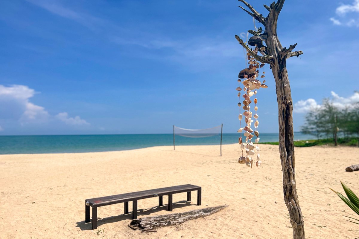 At <a href="/Oriental_Beach_/">Oriental Beach Village Phuket</a> Village in Thailand, you don’t just visit the beach, you live it. Waking up with the waves, dining by the ocean, and feeling completely free. 🌊 

#Thailand #noclothes #clothesfree #getnaked #travelnaked #nudebeach #nakedbeach #naturistbeach