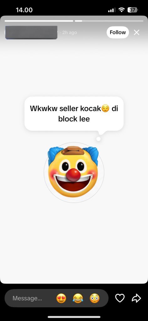 ⚠️ BUYER WASTING TIME ON TIKTOK. ‼️

 A Thread. 

Seharusnya sesama seller bisa saling mengerti terkait wasting time, bukannya playing victim dan merasa menjadi korban seperti ini. Dia memposting percakapan kami di story tiktoknya. (Dia juga jual ganci).