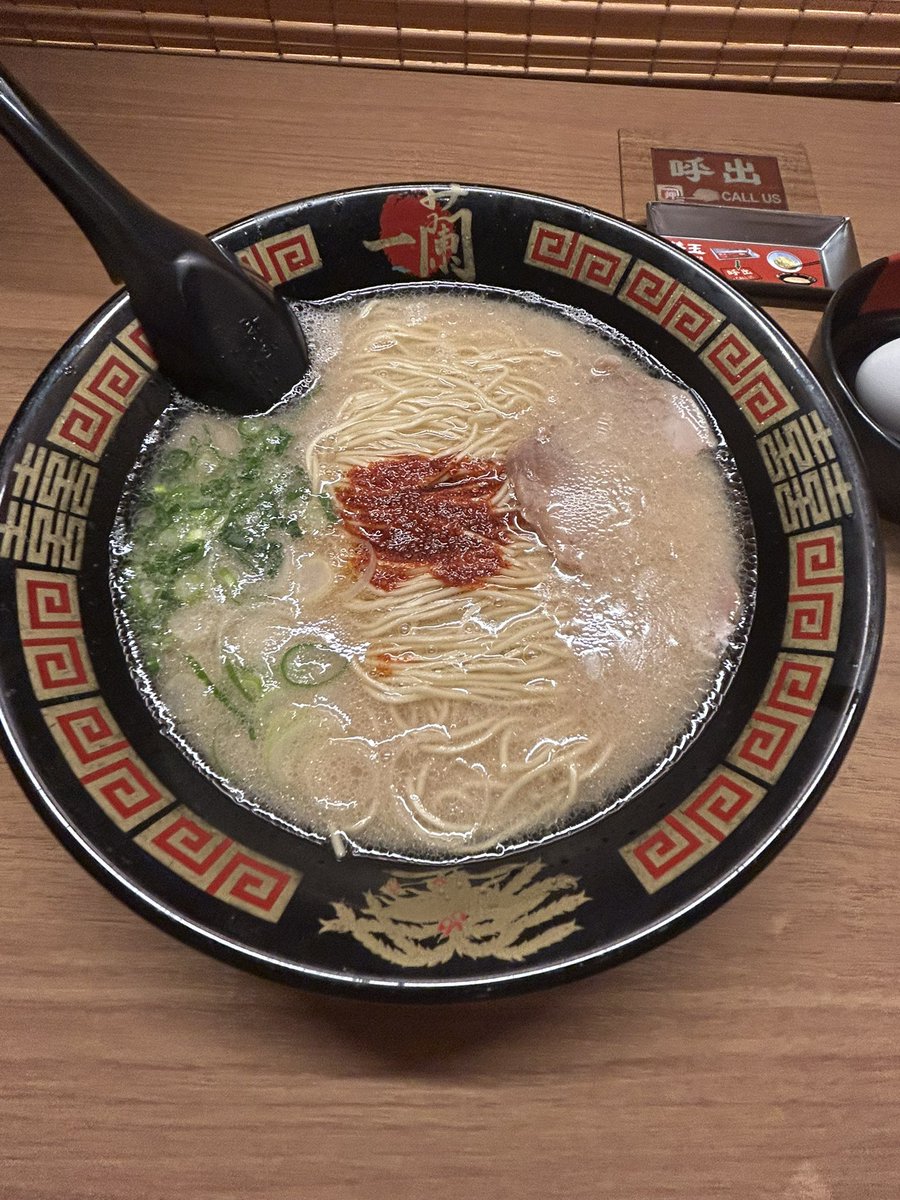 ばるーーん tweet media