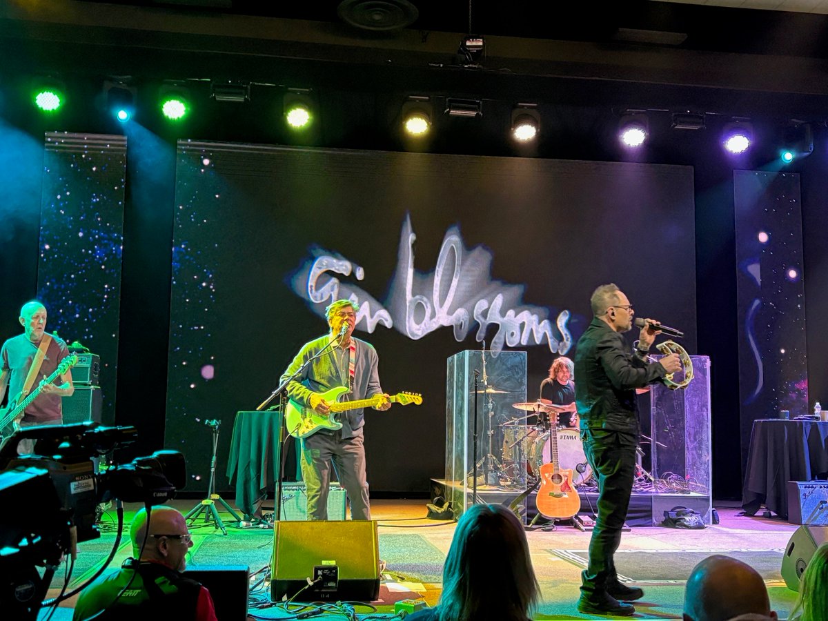 EPICVUE's tweet photo. Thanks to Zander Gambill, John Culp and the entire TCA executive team for all their hard work in putting together an event that will be remembered. Proud to be a participant, a sponsor and an active member of the trucking community. #highwayangel #elitefleet #epicvue #TCA2025 https://t.co/lJffq9aoj0