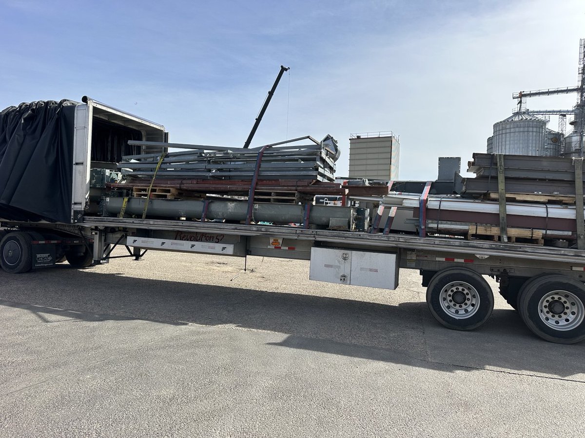 arrow3pl's tweet image. Another round of seamless deliveries!🚛 Here’s a glimpse of some of the shipments we successfully covered recently. 📦✨ 
#FreightDoneRight #Arrow3PL #LogisticsInAction