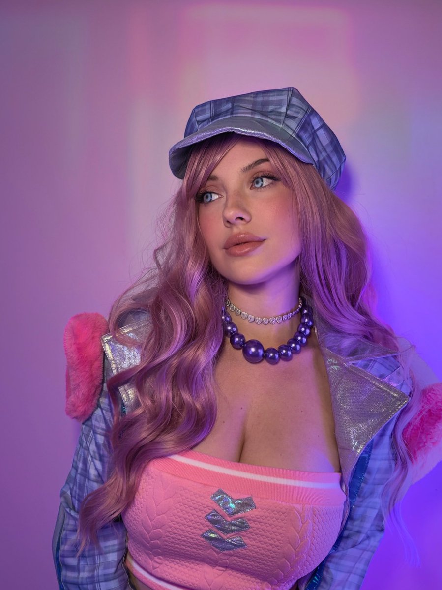 Heartthrob Caitlyn #LeagueOfLegends #Caitlyn