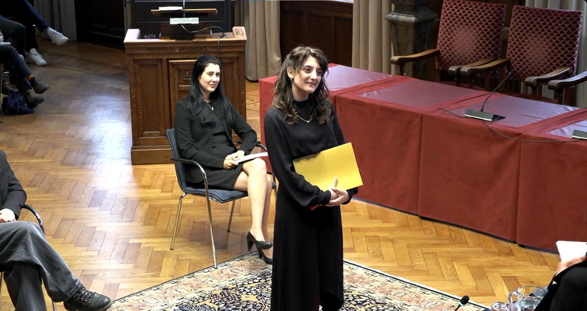 Cristina Rotoni successfully defended her PhD thesis, titled "Joint ventures in plant performance: integrating plant traits, arbuscular mycorrhizal fungi, and microbial partnerships to boost productivity" at Utrecht University today.

Congratulations Dr Rotoni!