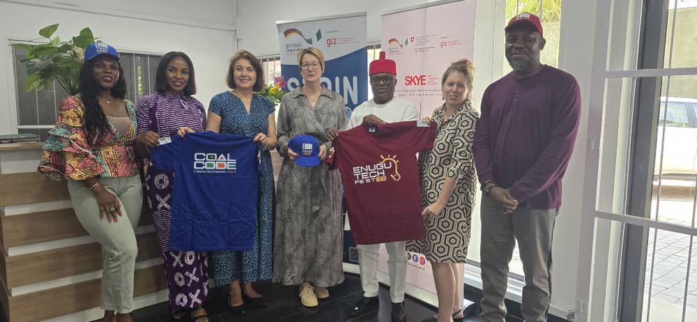 Enugu_techfest's tweet image. OFFICIAL ENDORSEMENT

Endorsement of @Enugu_techfest by GIZ. Excited to have you with us.

#Enugu #EnuguTechFest #Coal2Code #TechFest #ETF25