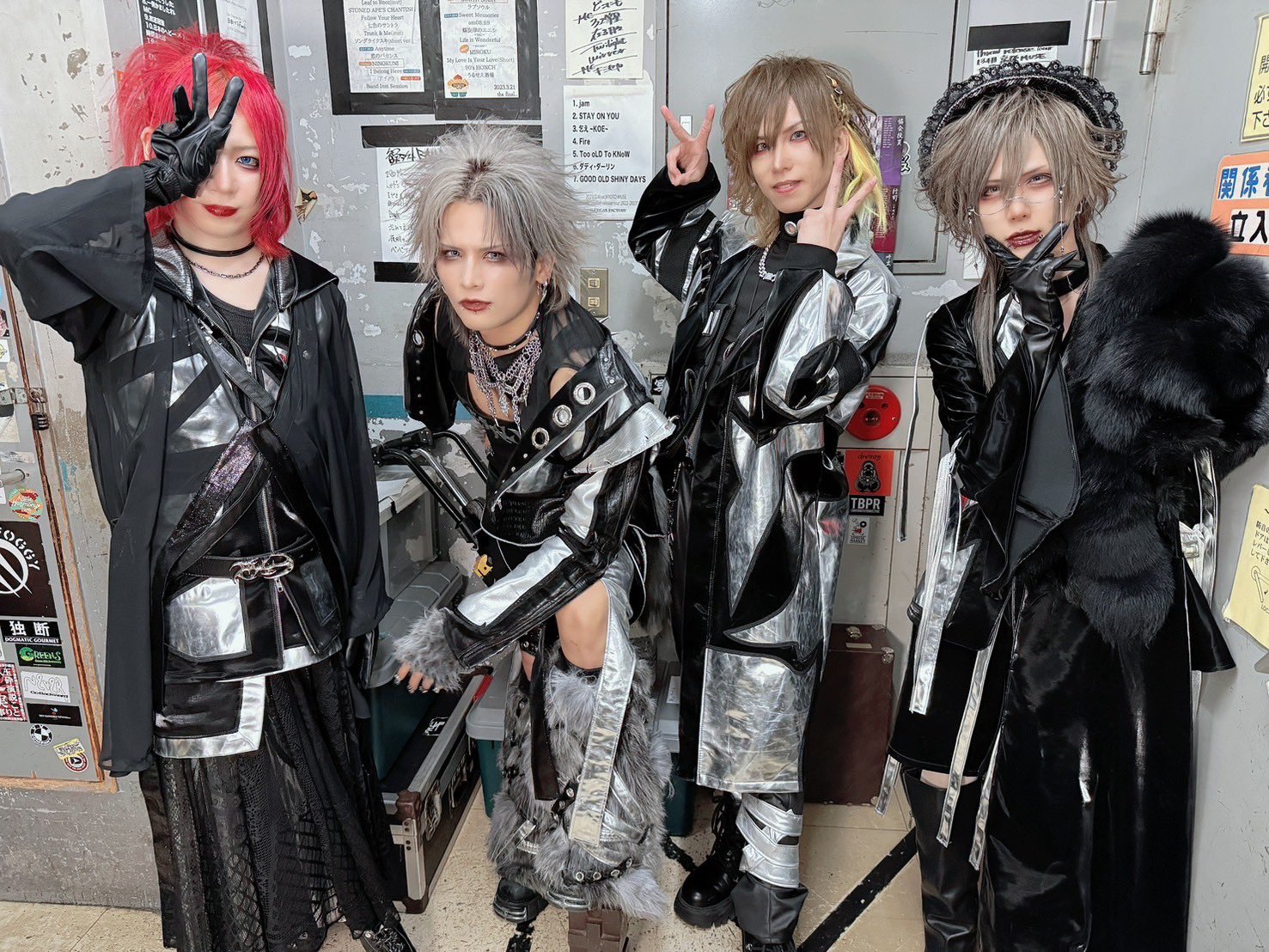 Royz on X: Royz on X:
