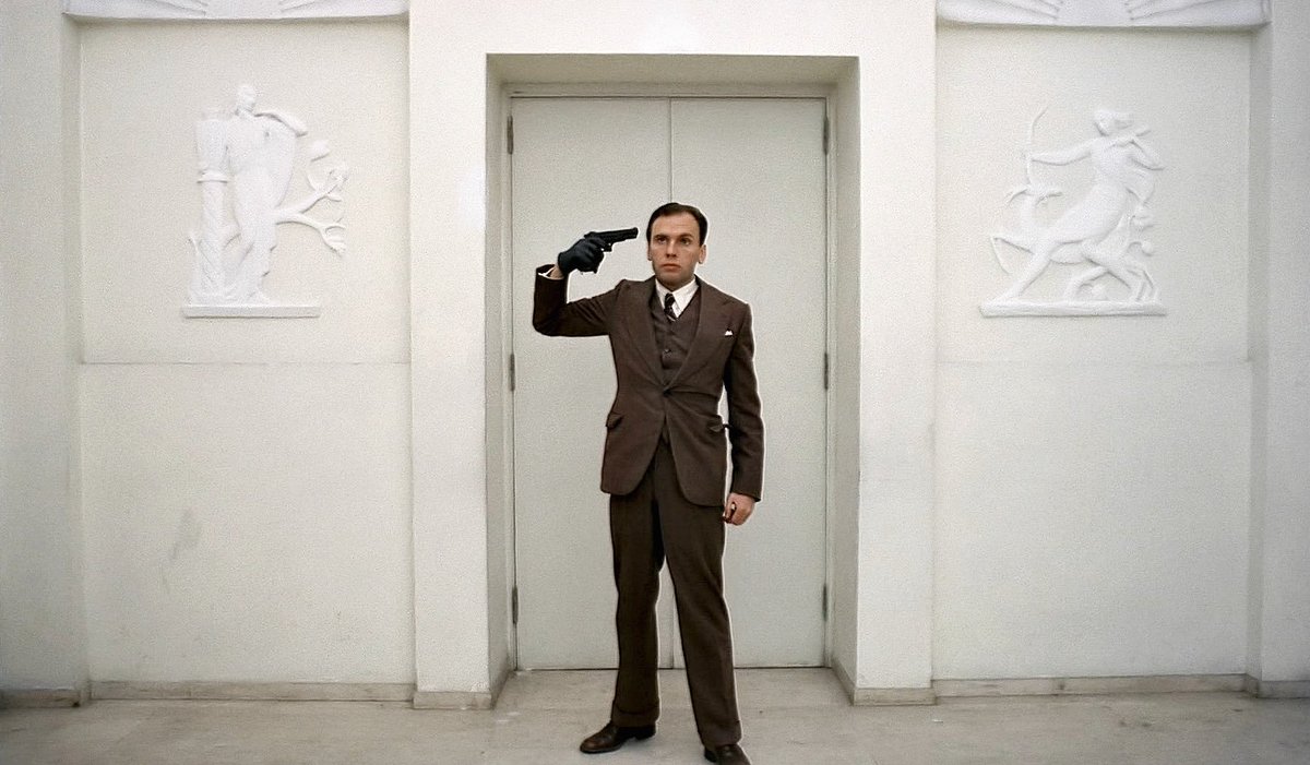 Obscure_Stills's tweet photo. guess the movies, part 18 https://t.co/FIApCvj5Ij