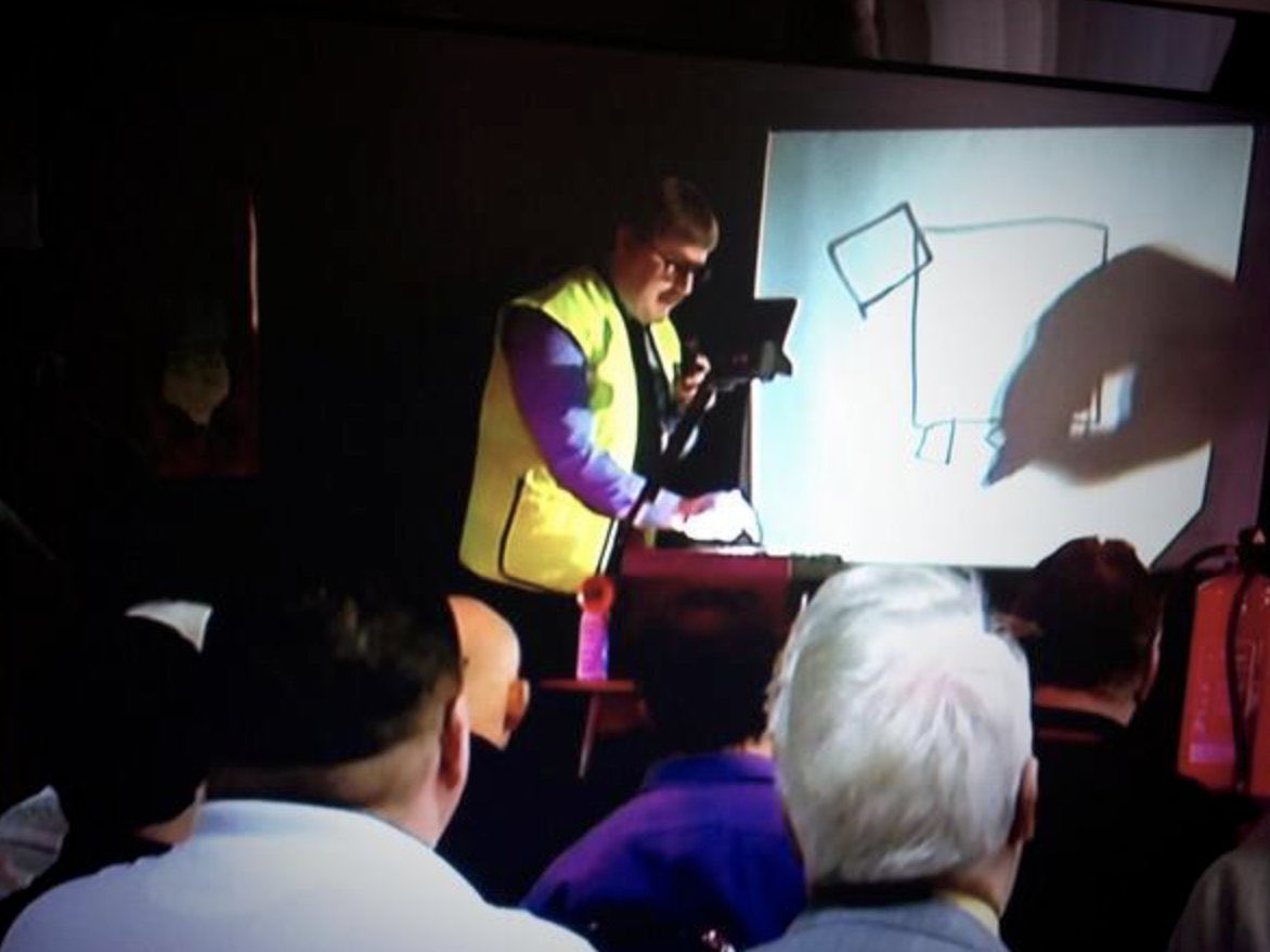 quornhub (@m3dusa_) on Twitter photo 