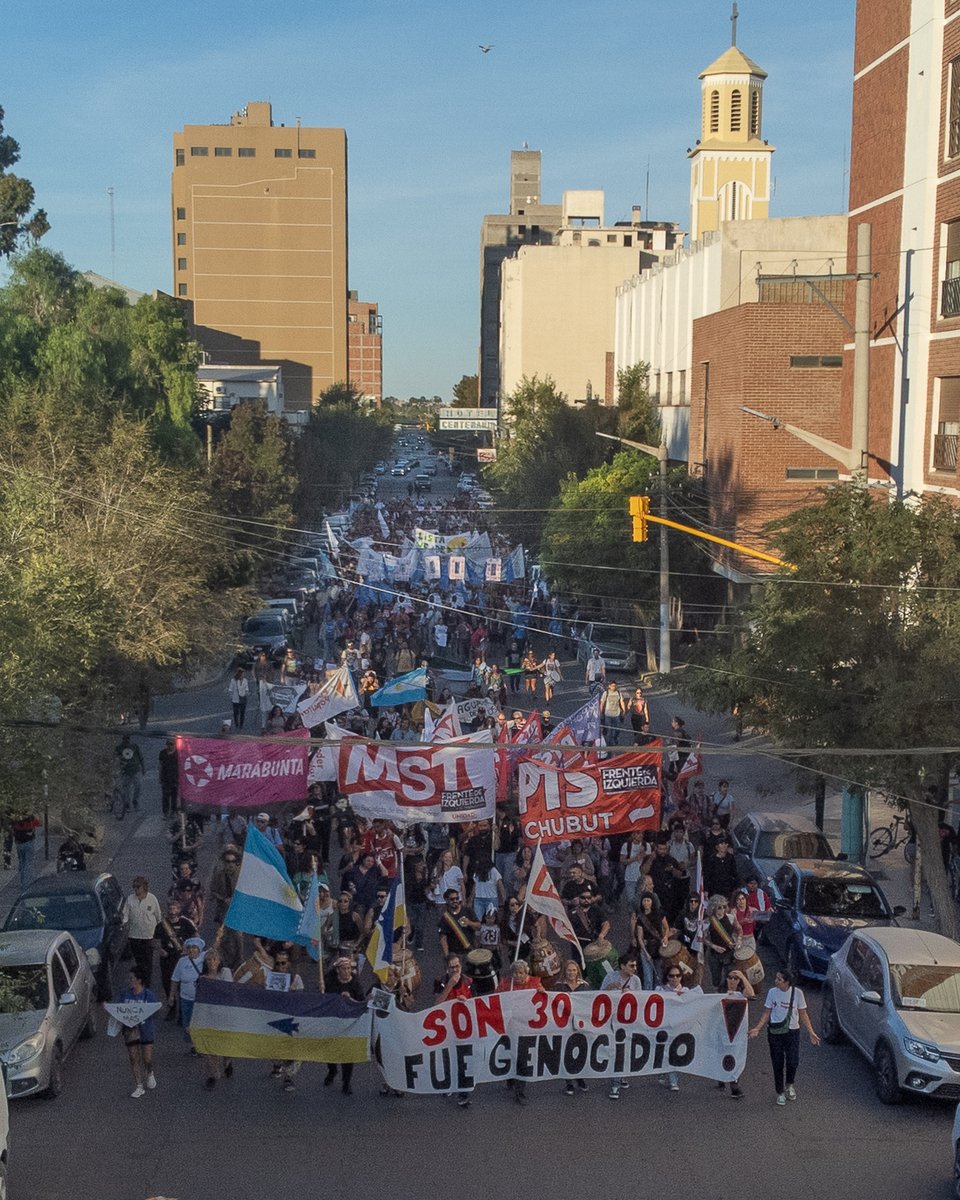 PorTrelew1's tweet photo. Trelew, ciudad de Memoria y de Resistencia. 
24 de marzo de 2025.
No pasarán. 
Foto: @anibalaguaisol https://t.co/PrqTlnPYcy