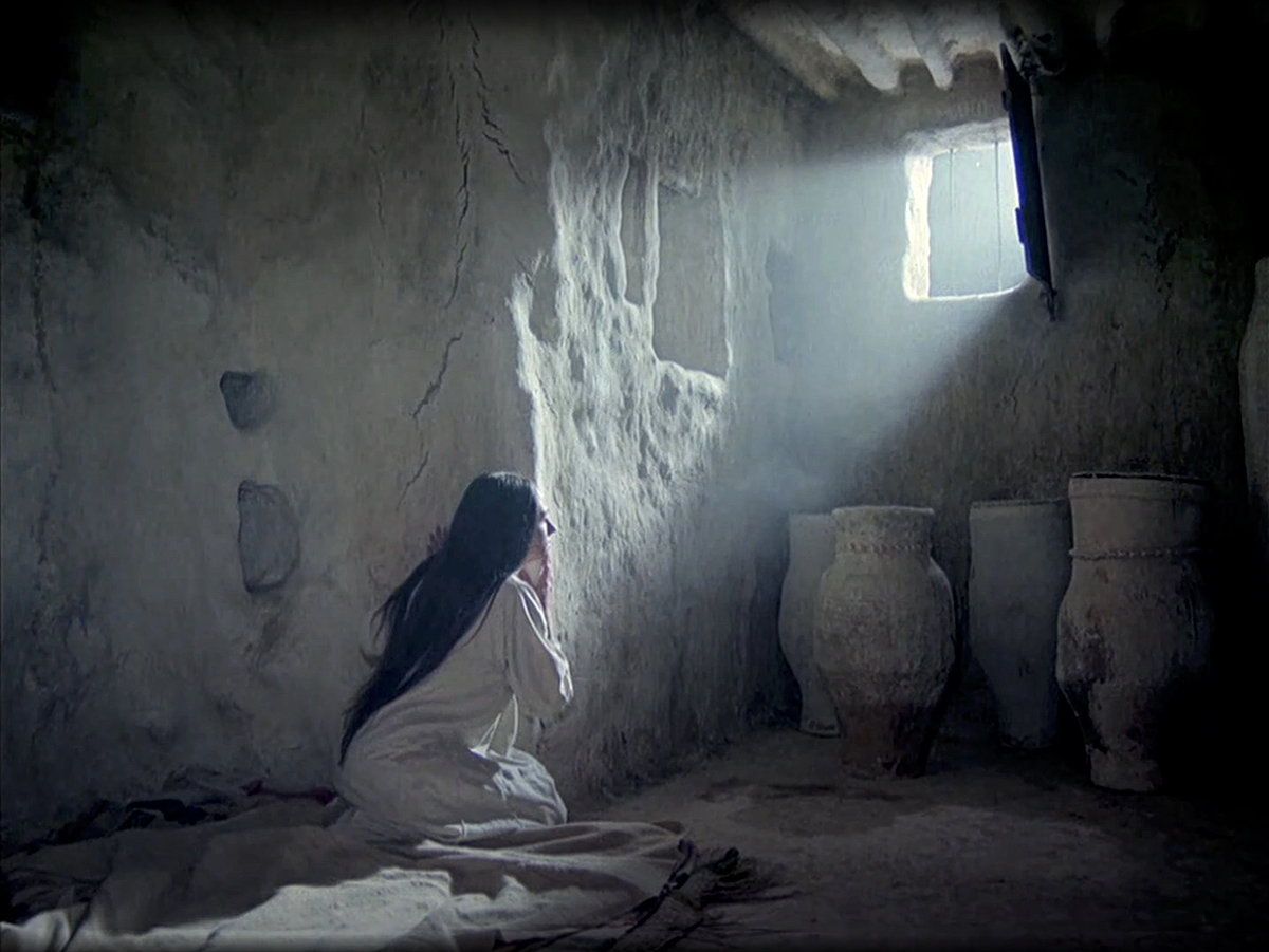 visual_logos's tweet image. La Anunciación - Franco Zeffirelli - 1977
