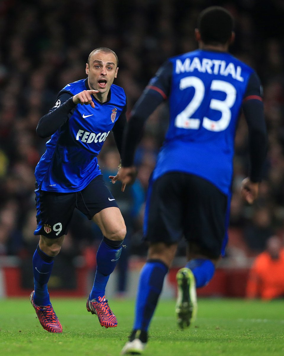 ChampionsLeague's tweet image. Berbatov x Martial 📸

#UCL