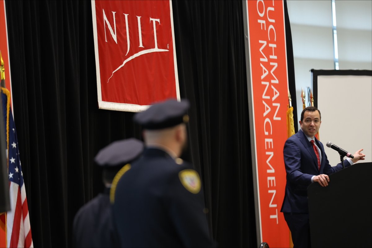 NewJerseyOAG's tweet image. This #WHM, @NJITDPS is making history! For two days, they're fully staffed by female officers, showcasing their leadership and commitment to advancing women in policing. 
A special congrats to the officers sworn in &amp;amp; promoted today—you're setting the standard for law enforcement!