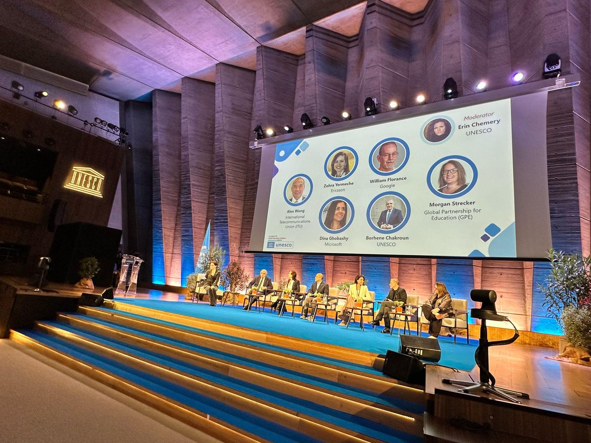 Yesterday, we participated in the Global Education Coalition event at UNESCO Headquarters in Paris, discussing "Crafting Mission-Oriented Collaborations to Accelerate Foundational Learning."

Here are some key takeaways:
➡️ Over the past five years, technology, including
