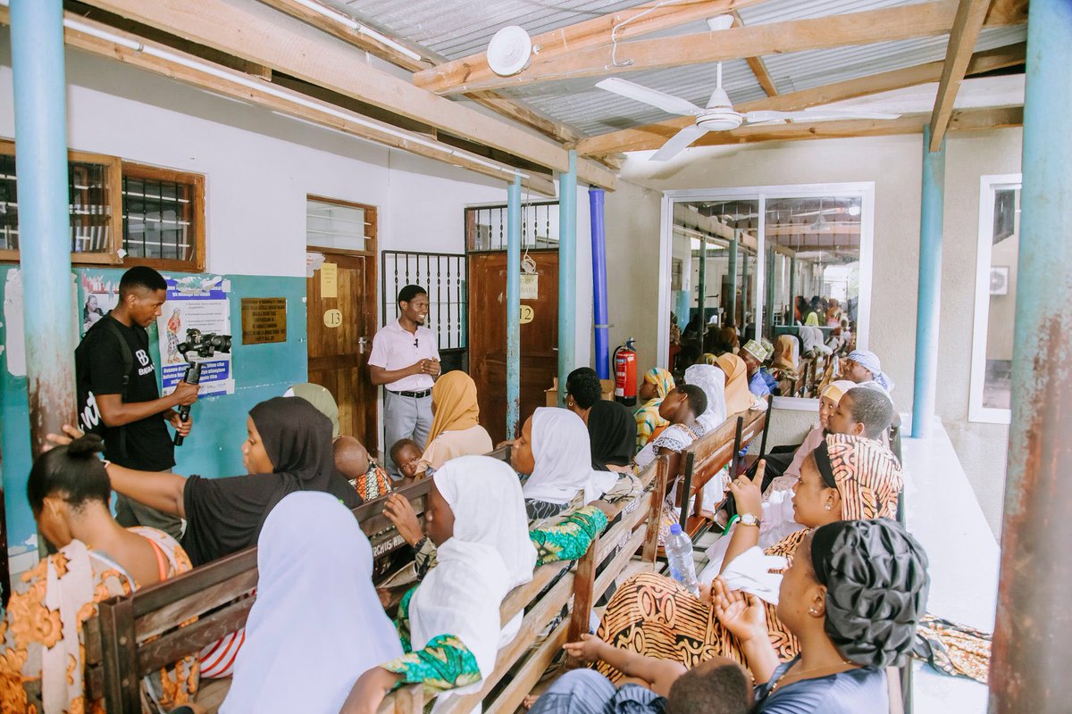 YudaSulePascha1's tweet photo. In honor of the late Maxmillian Kilipamwambu, as part of the Mwele Malecela Days of Action campaign, we held a successful outreach event at the Mbagala Roundtable Health Centre yesterday.

#HisLegacyLivesOn  
#MweleMalecelaDaysOfAction  
#EndNTDs  
#FlyHighMax https://t.co/o9p41ZSzjb