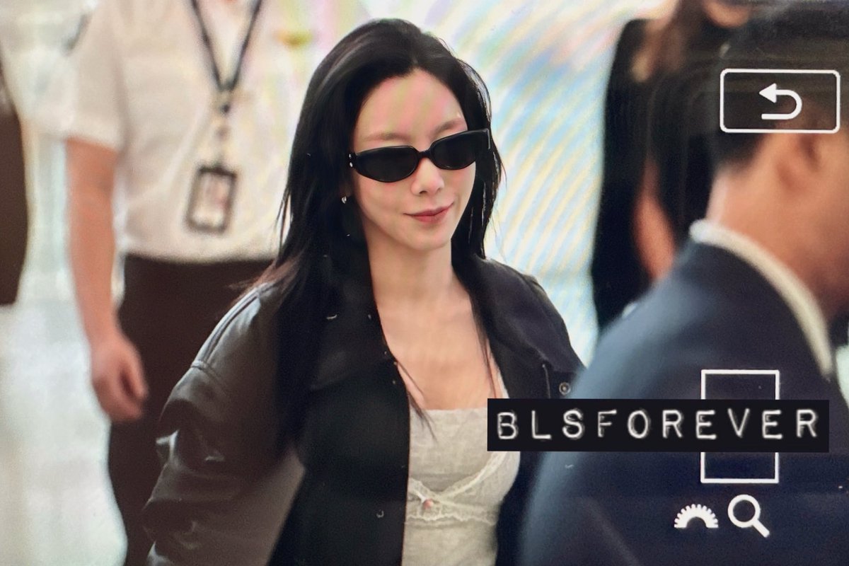blsforever309's tweet photo. 250325 홍콩공항 출국 프리뷰 #태연 #Taeyeon https://t.co/3P568GuCt9