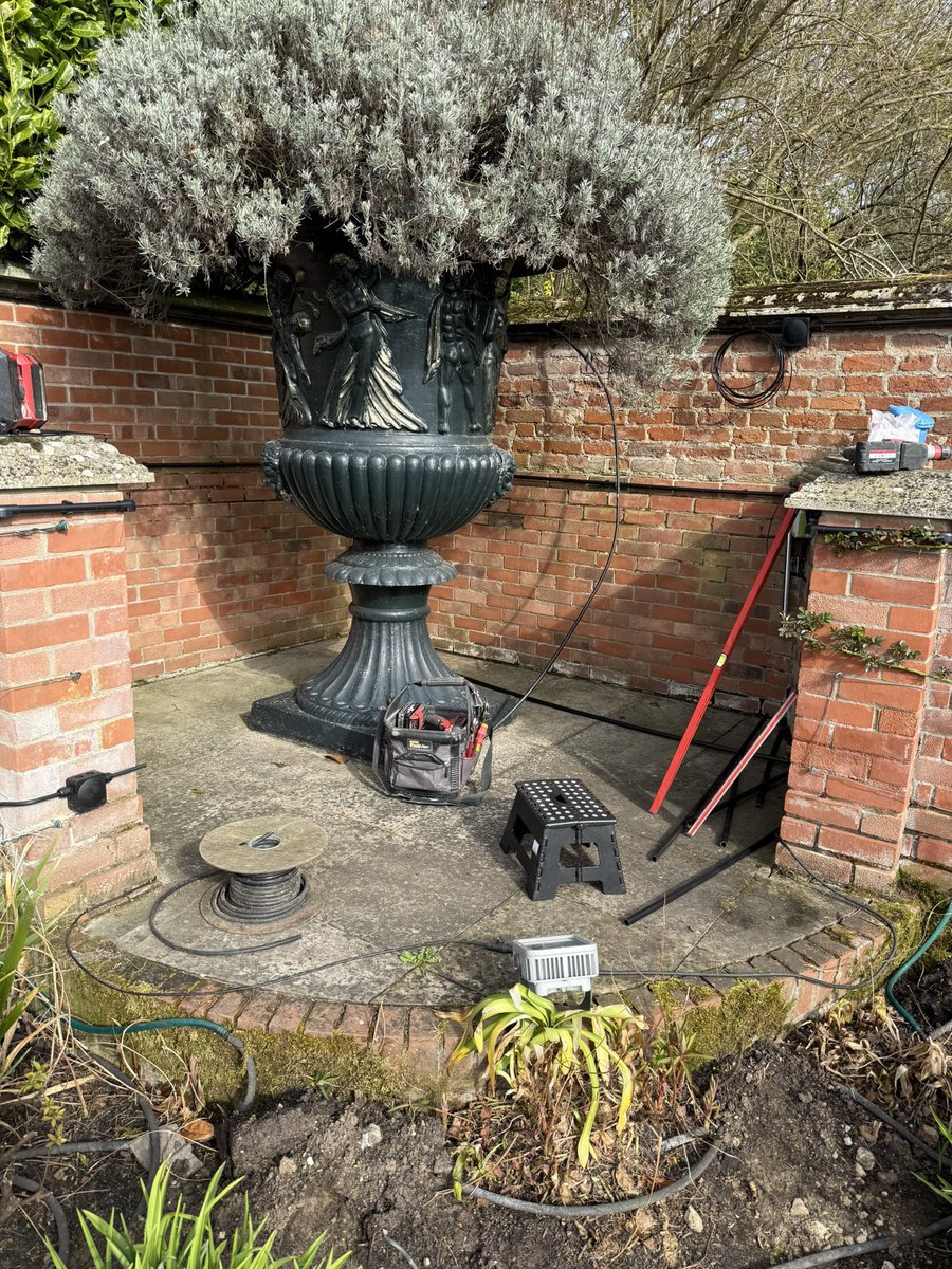 Nice morning to be fitting external lights and speakers