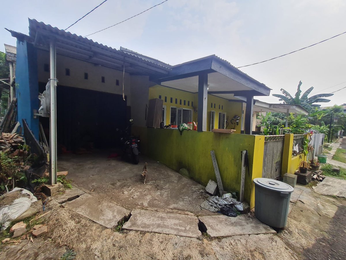 himewskin's tweet photo. @biasalahanakmud BU buat bayar hutang ortu dan Ayah udah gak ada 🥲 Rumah ini kejual pun gak nyisa, buat bayar hutangnya huhu. Tolong dibantu.

Lokasi Bogor Selatan, Kota Bogor
LT/LB 90/60
KM/KT 1/2
Harga 420jt, nego
info lain SHM, masuk mobil
10 menit ke St Bogor naik motor
15 menit ke jalan tol https://t.co/raLENekDOf