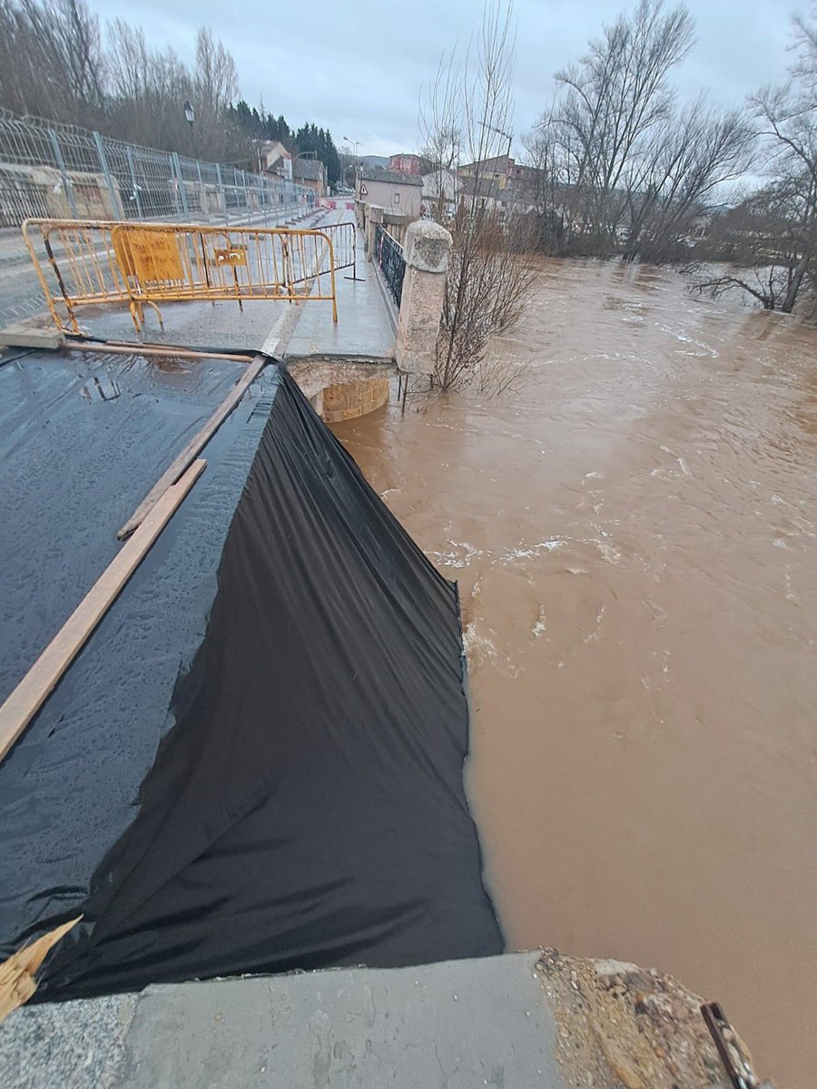 Óscar Puente tweet media