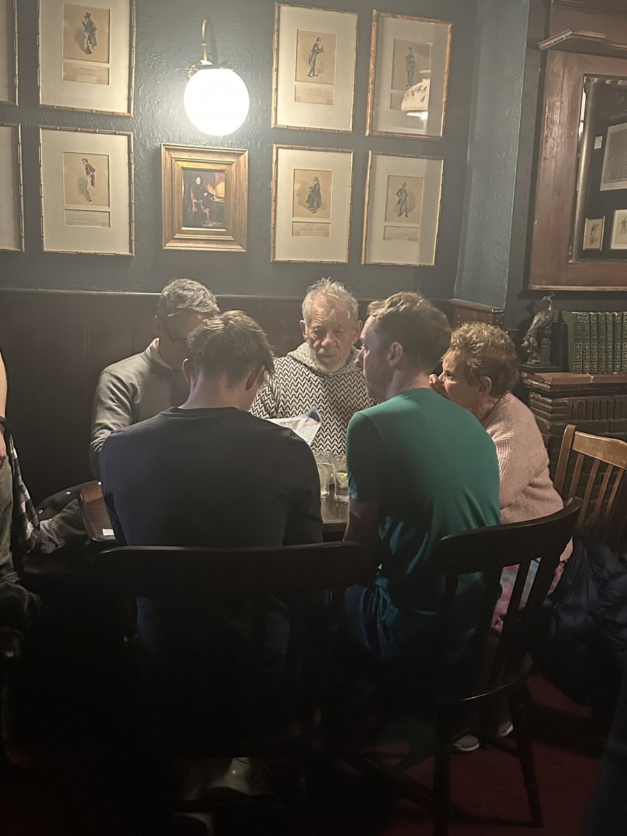 Went to Sir <a href="/IanMcKellen/">Ian McKellen</a> ‘s pub randomly and found him playing trivia
