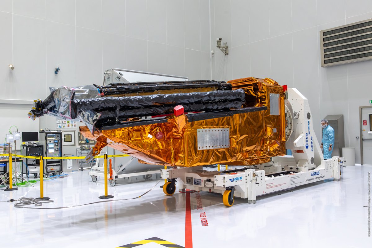 📷📷📷 • Countdown begins for #Arianespace's upcoming launch! #VV26

➡️ On April 29, 2025, Arianespace will launch Biomass, the European Space Agency’s Earth Explorer satellite with a Vega C rocket. (1/4)