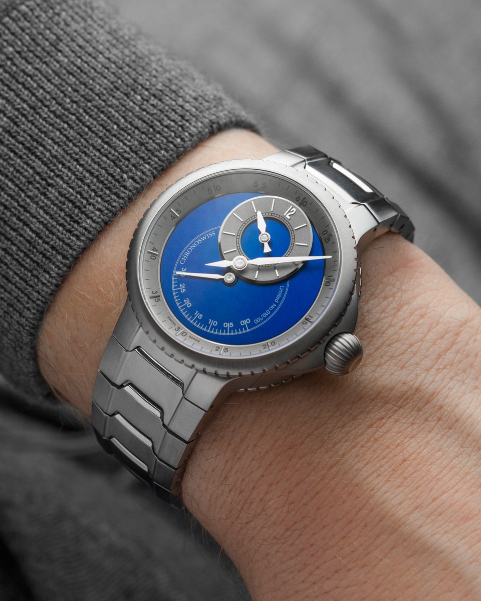 Chronoswiss's tweet photo. A new form of elegance. Sleek, integrated, and effortlessly modernโthe PULSE One Blue is a mechanical timepiece built for the future. Discover more: https://t.co/ZqkDkd40SP #Chronoswiss #ModernMechanical #PulseOne https://t.co/o08cn8yOJT