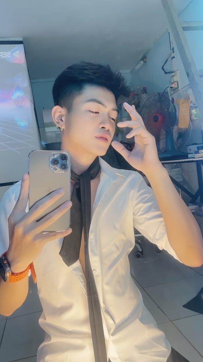 Trí Hào tweet media